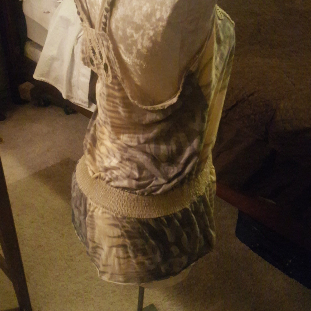 Blouse - Picture 4 of 6